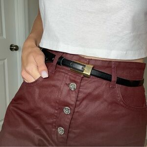 Shorts 🩳 burgundy colour red with belt ZARA